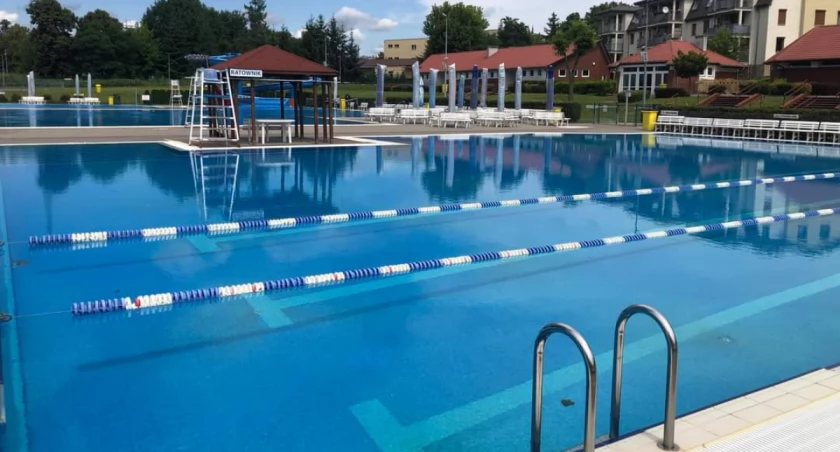 Jutro otwarcie odkrytego basenu! Zmiana cennika (zdjęcia) 
