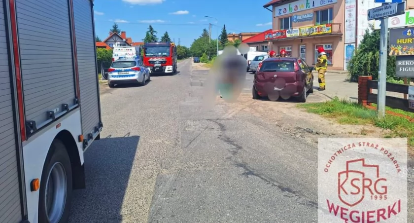 Kolizja motocykla z osobówką w Gutowie Wielkim (zdjęcia) 