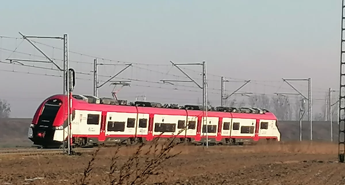 Uwaga! Zablokowany przejazd kolejowy na ul. Czerniejewskiej we Wrześni! 