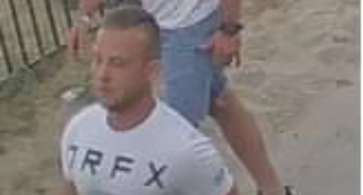 Policja prosi o pomoc. Kto rozpoznaje sprawców pobicia w Skorzęcinie? (zdjęcia) 
