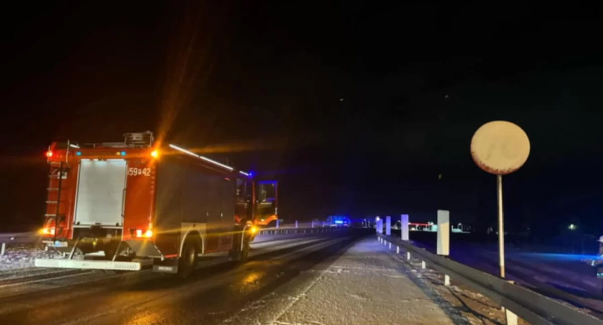 Akcja straży i pogotowia energetycznego w Zasutowie 