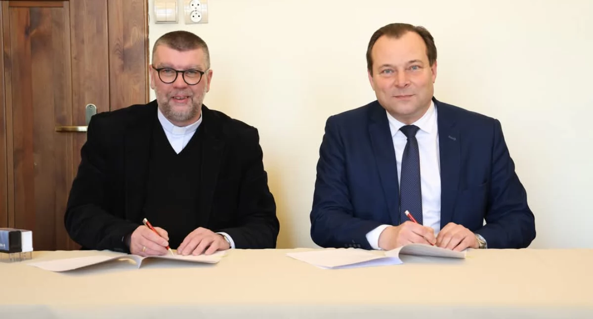 Blisko 60 tysięcy zł dotacji dla parafii w Nowej Wsi Królewskiej 