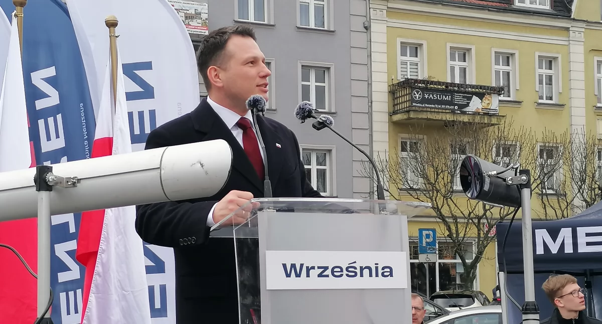 Kampania prezydencka: Sławomir Mentzen na wrzesińskim rynku (zdjęcia) 