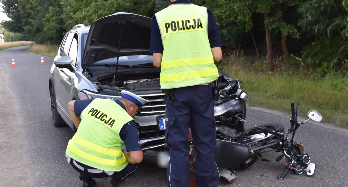 REGION: Tragiczny wypadek osobówki i motocyklu. Nie żyje 36-latek 
