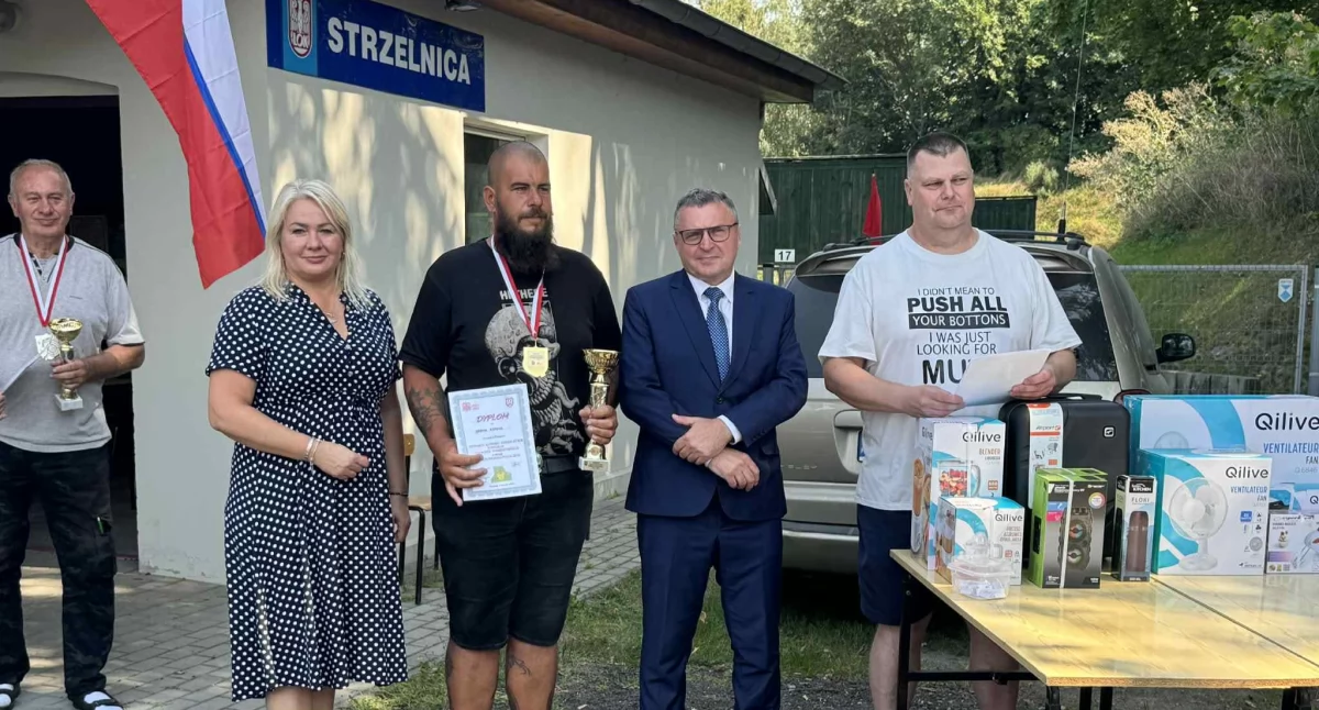Strzeleckie Zawody o Puchar Starosty. Ojciec i syn najlepsi (zdjęcia) 