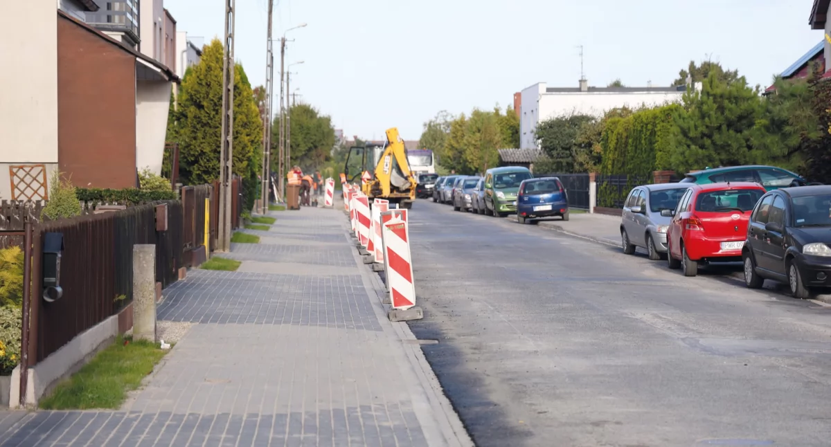 Przebudowa chodnika na ulicy Kwiatowej na ukończeniu 