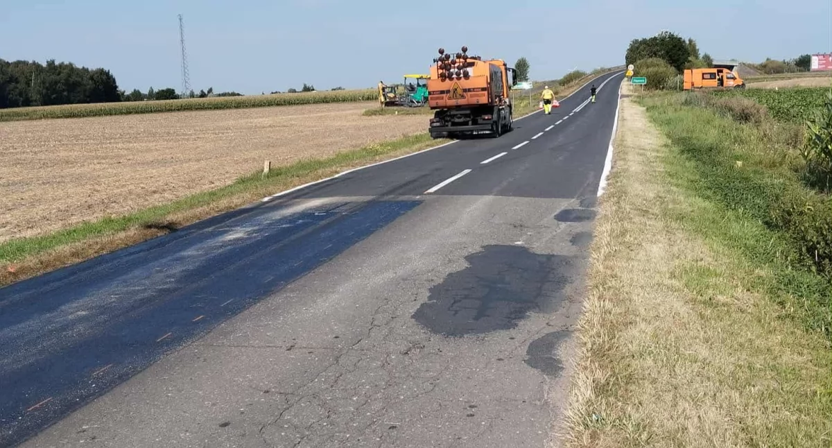 Uwaga kierowcy! Trwają prace na drodze powiatowej