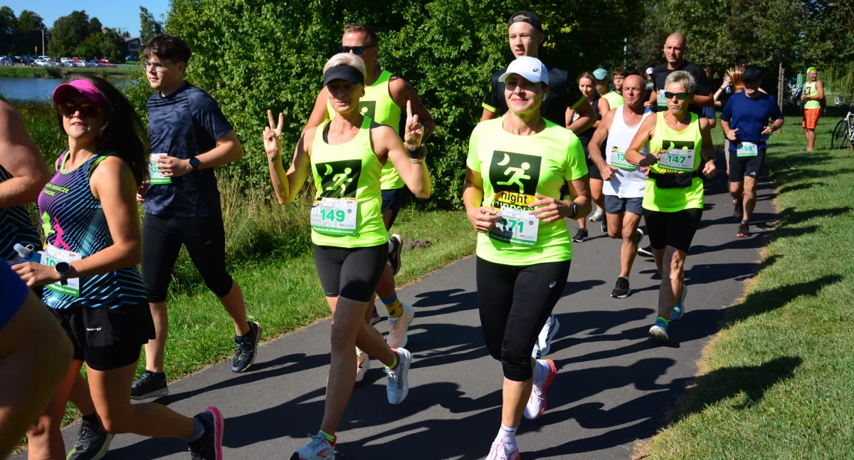 Bieg dla Mikołajka nad Zalewem Lipówka! (galeria) 
