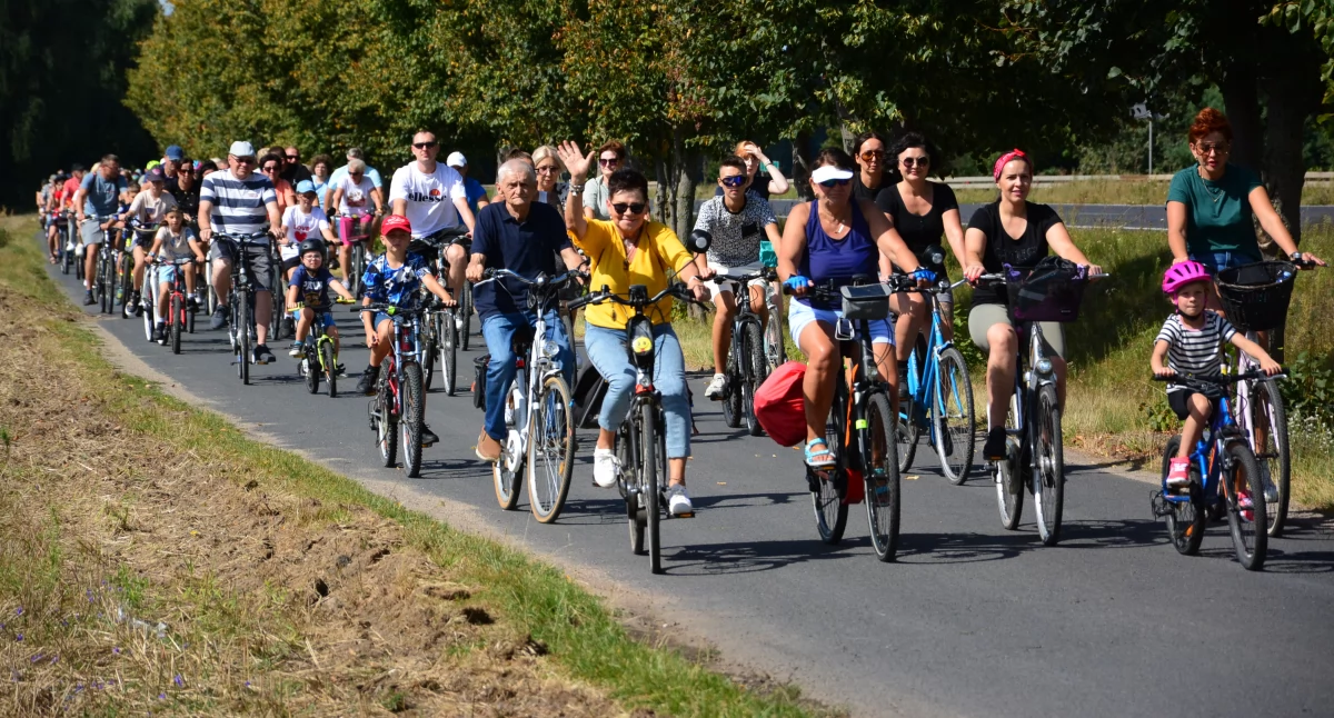 Rowerowy rajd w Nekli cieszy się dużym zainteresowaniem! (Galeria) 