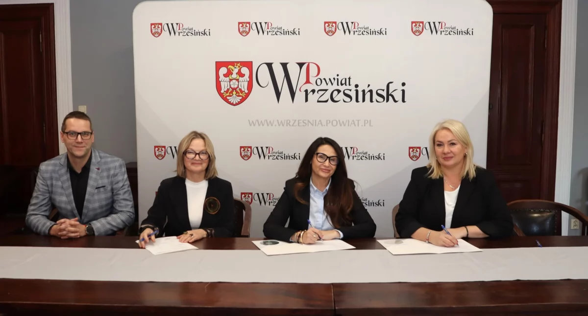 Nowy ambulans dla Powiatu wrzesińskiego 