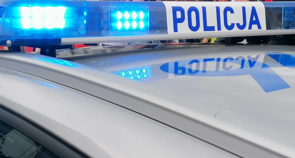 Akcja policji pod wrzesińską szkołą. Nietrzeźwy kierowca autobusu 