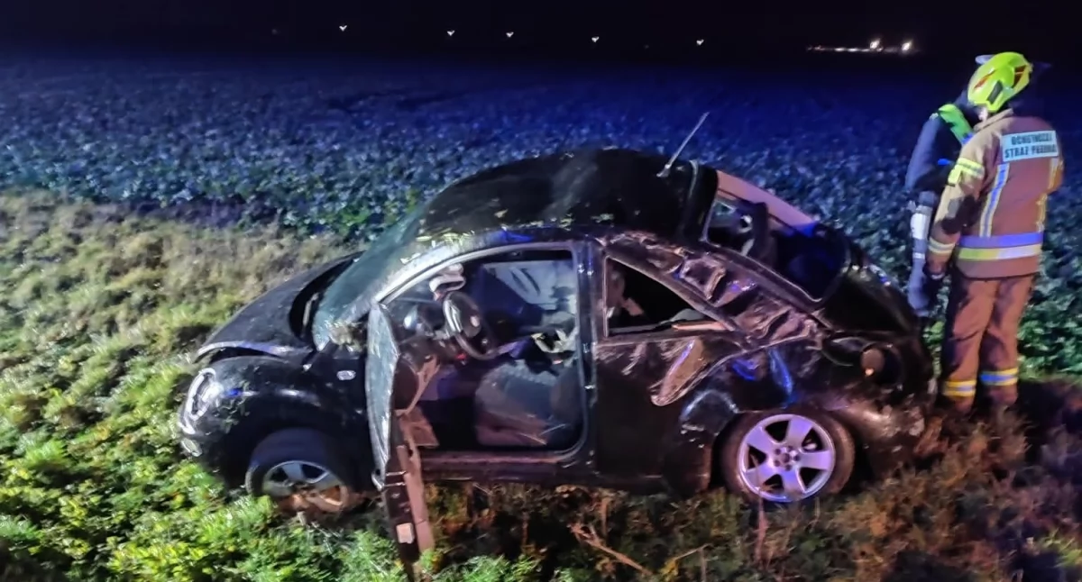 Wypadek osobówki na drodze krajowej 15!