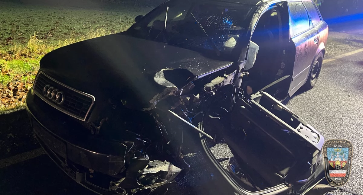 Wypadek dwóch osobówek w Pyzdrach! Lokalne służby w akcji (zdjęcia)