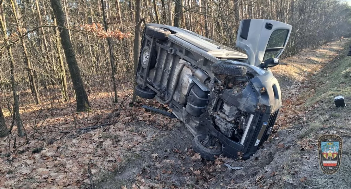 Wypadek na drodze wojewódzkiej 442 w gminie Pyzdry (zdjęcia)