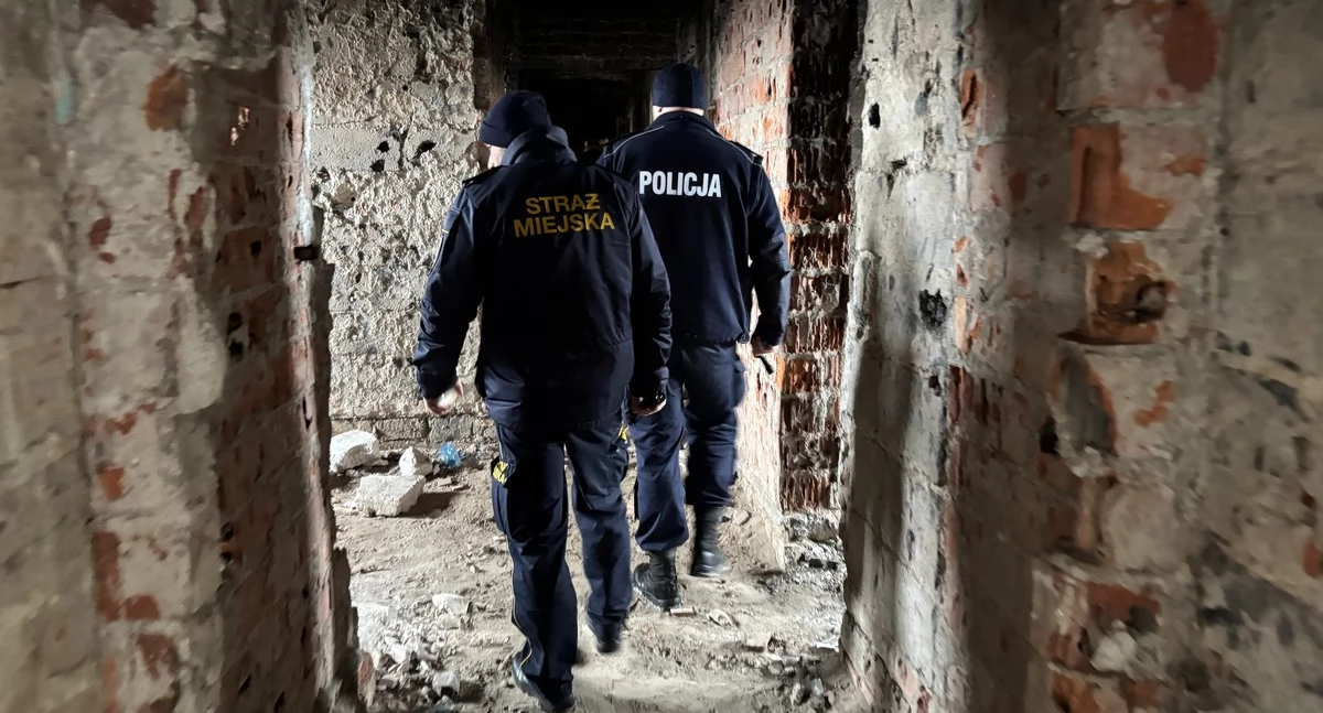 Silny mróz to śmiertelne zagrożenie! Nie bądźmy obojętni na drugiego człowieka 