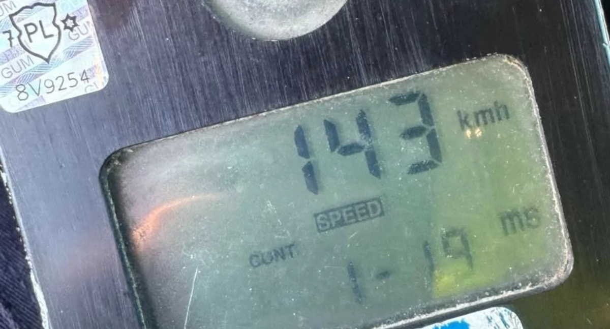 Pędził 143km/h w Nadarzycach! Stracił prawo jazdy