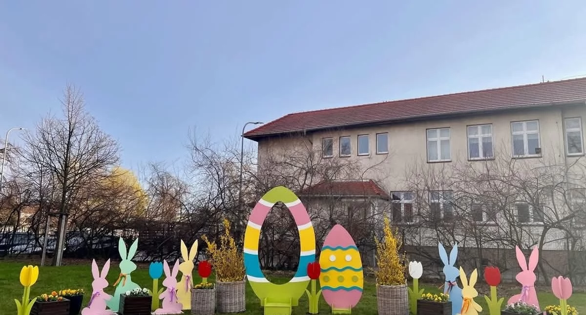 Wielkanocna ścianka już gotowa 