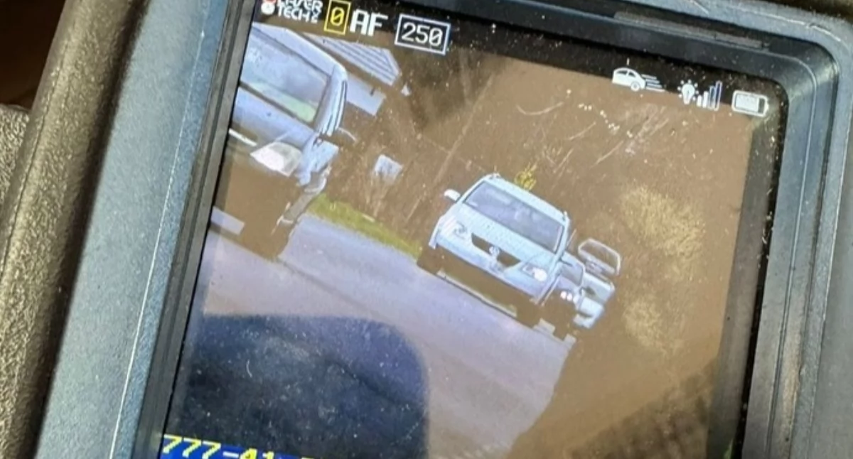 Wrześnianin jechał ponad 100 km/h w Obłaczkowie. Stracił prawko, pieniądze i punkty 