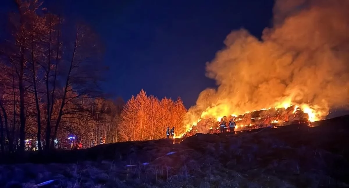 Kilka zastępów straży gasiło pożar w Sokolnikach (AKTUALIZACJA)