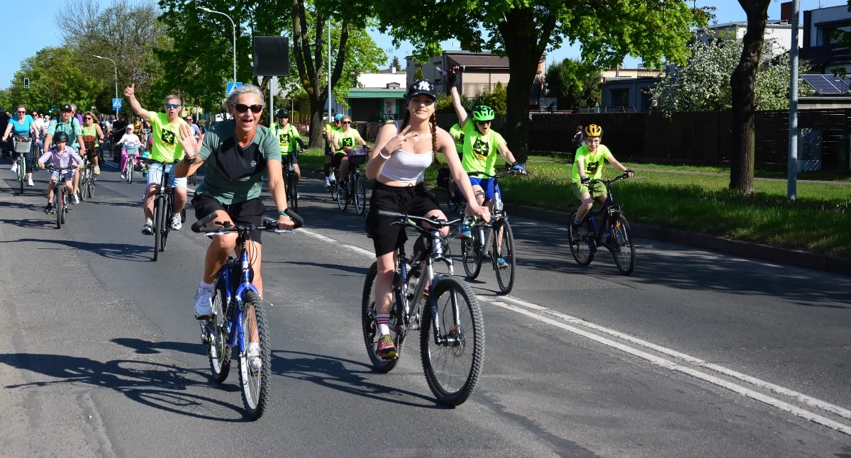 Rodzinny Rajd Rowerowy 2026. Tysiące cyklistów na trasie! (GALERIA cz.1) 