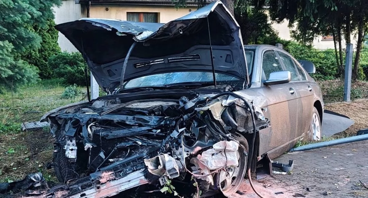 Bardzo groźny wypadek w Przyborkach! Kierowca BMW z rekordowym mandatem 