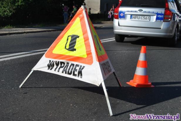Kolizja na drodze krajowej 92. Citroen wjechał w renault
