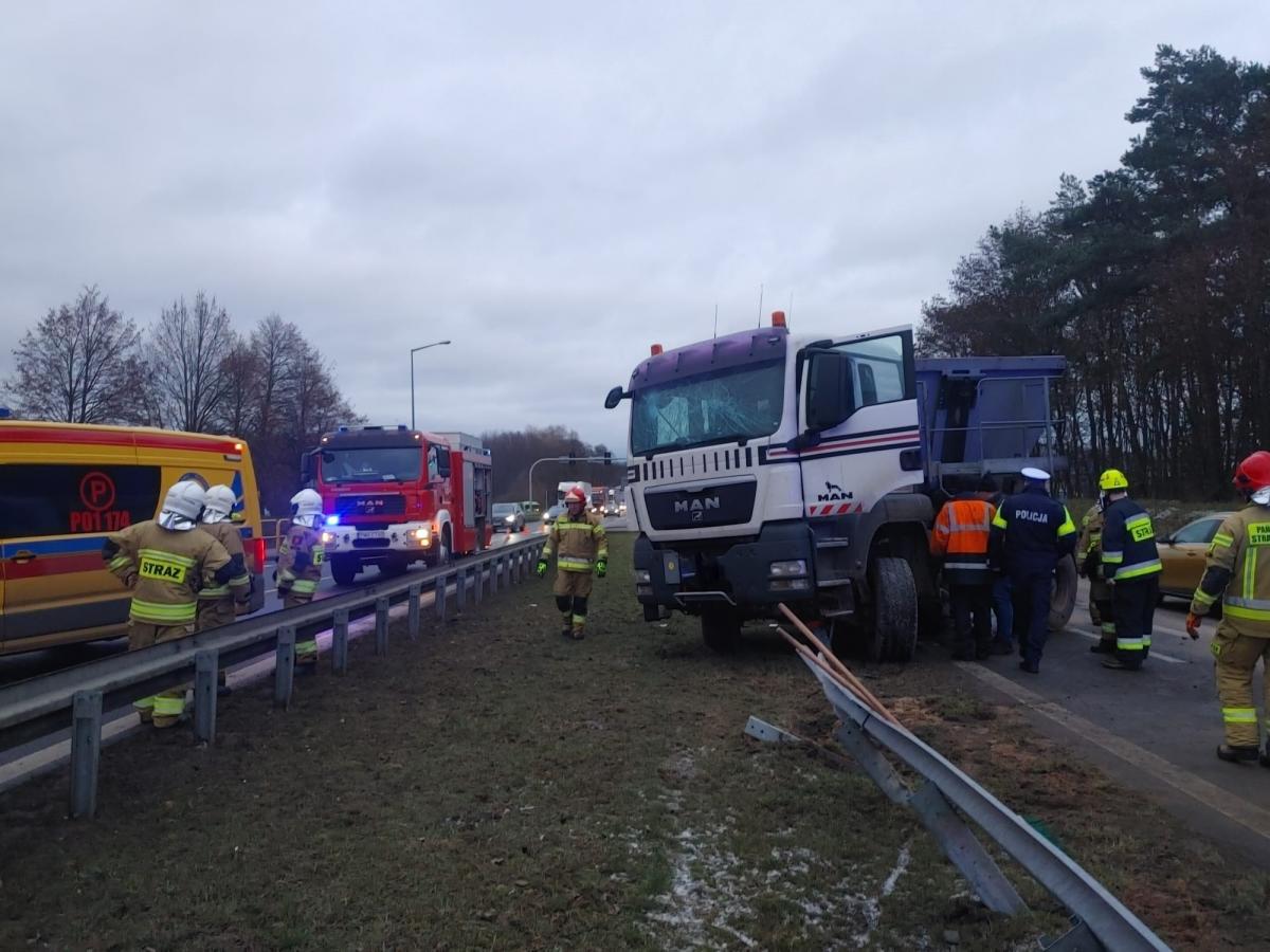 Tragiczny wypadek ciężarówki. Nie żyje 42-letni kierowca
