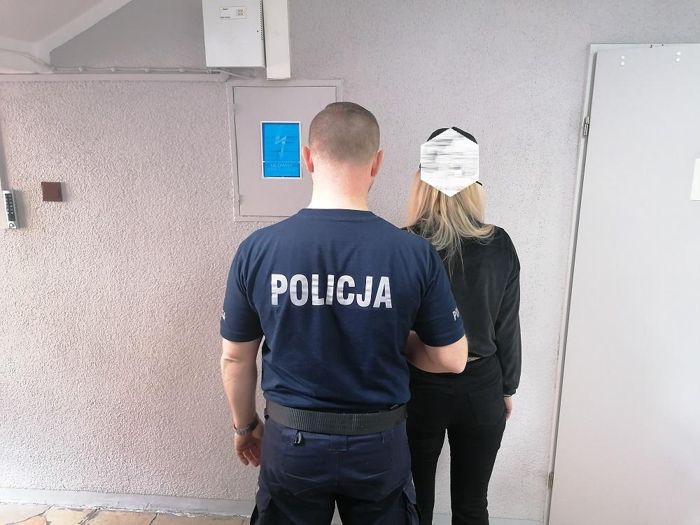 Pachnące kradzieże. Dwie wrześnianki w rękach policji