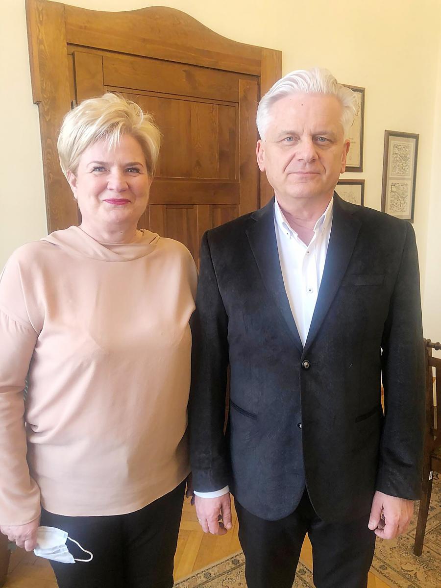 Nowe panie dyrektor wybrane!
