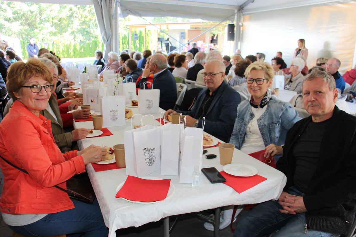 Senior na wychodnym!