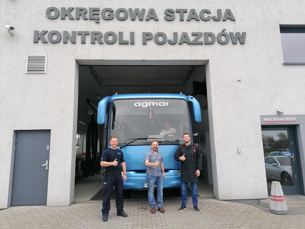 Zadbaj o bezpieczną podróż autobusem