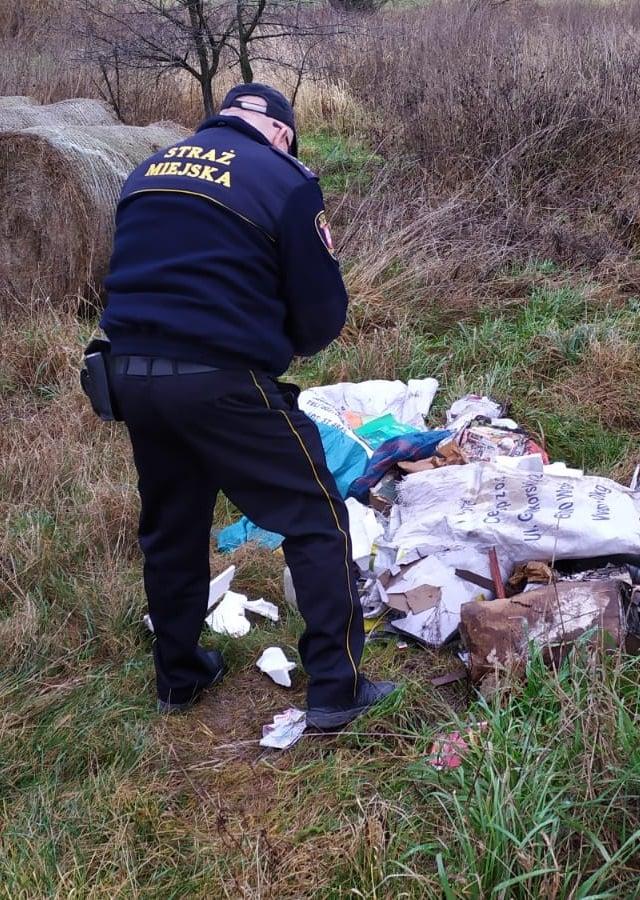 Sprawca zaśmiecenia złapany i ukarany!