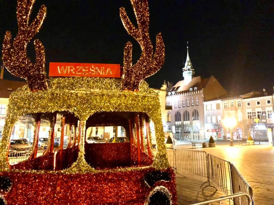Trwa ozdabianie Wrześni. Nowa atrakcja na rynku!