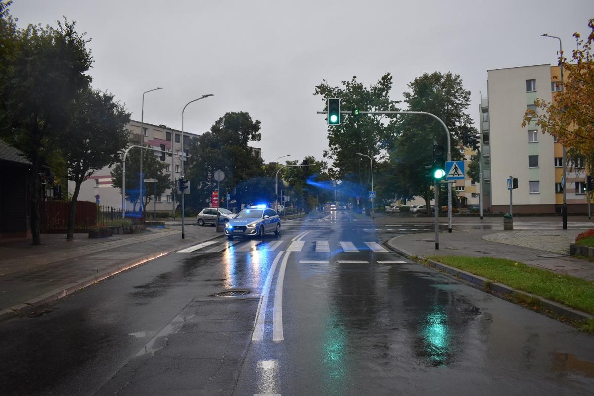 Potrącenie pieszej na skrzyżowaniu Słowackiego/Wojska Polskiego