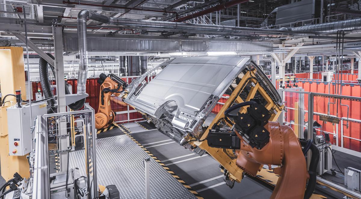 We Wrześni ruszyła seryjna produkcja elektrycznego e-Craftera