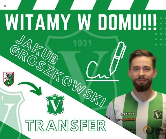 Jakub Groszkowski wraca do Victorii!