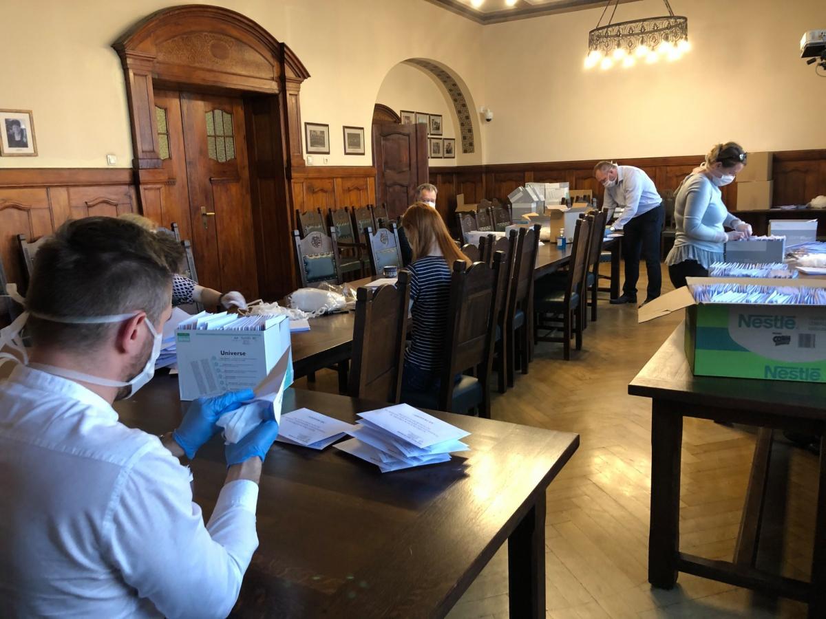 PILNE: Darmowe maseczki dla wrzesińskich seniorów
