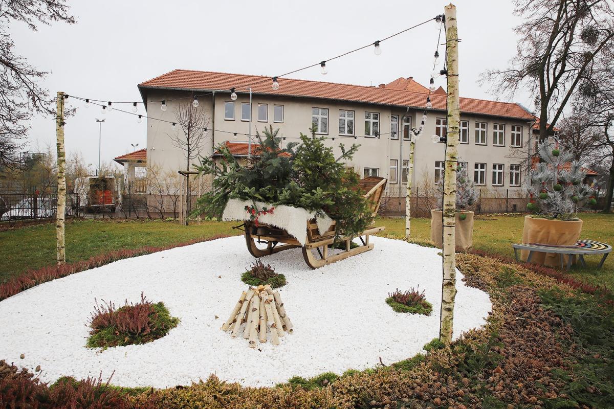 Coraz bliżej Święta. Zimowa odsłona skweru