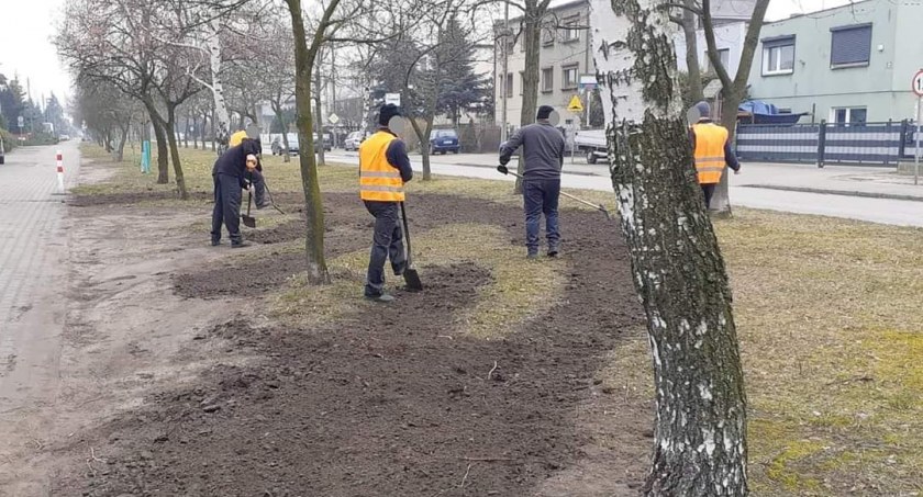Osoby skazane dbają o czystość i porządek we Wrześni 