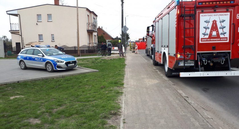 Tragiczny wypadek motocyklisty i ciężarówki w Pyzdrach (zdjęcia) 