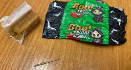 Szok! Ktoś włożył igłę oraz ostry przedmiot do cukierków na Halloween (AKTUALIZACJA) 