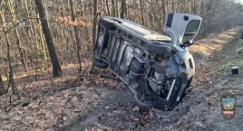 Wypadek na drodze wojewódzkiej 442 w gminie Pyzdry (zdjęcia)