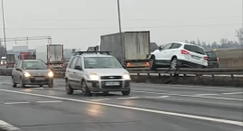 Kolizja osobówek w Przyborkach koło Watisu (zdjęcia)
