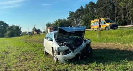Zderzenie dwóch osobówek w Gierłatowie. Pasażerka tr&hellip;