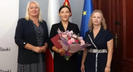 Wręczenie dwóch stanowisk dyrektorskich. Gratulacje!