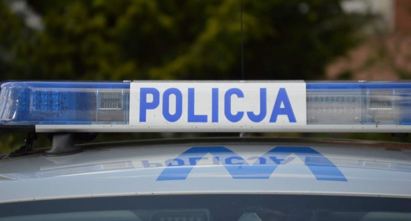 Uwierzyła, że pozbędzie się klątwy. Straciła 15 tysięcy euro