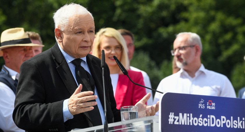 Jarosław Kaczyński w Połajewie. O rozwoju, zagrożeniach i bezpieczeństwie [VIDEO][ZDJĘCIA]