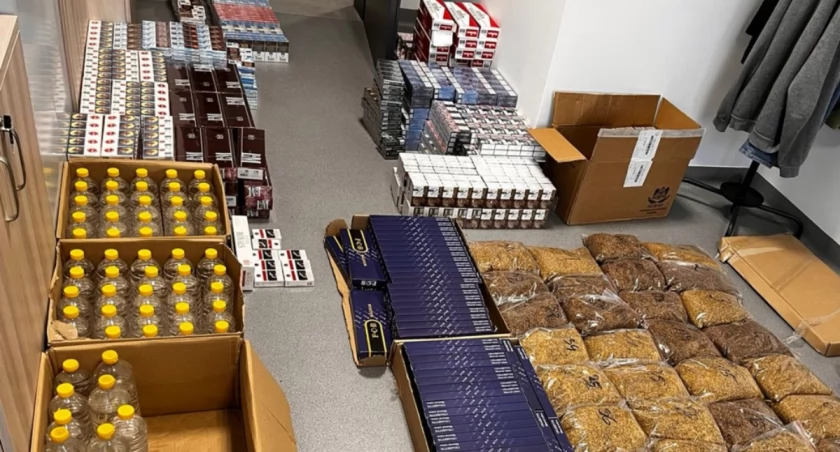 Policjanci przechwycili nielegalny tytoń i papierosy. Zatrzymano dwie osoby [ZDJĘCIA]