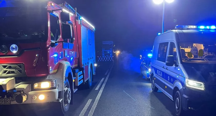 Wypadek na DK10. Jedna osoba nie żyje, trzy są ranne