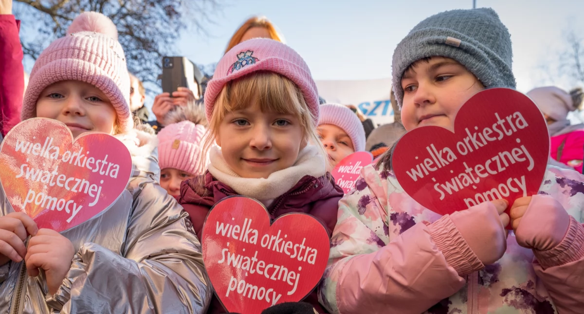 33. Finał WOŚP w Pile i regionie. Przyjdź na finał, wrzuć do puszki, zalicytuj! Na aukcjach sianokosy, złoty medal i lot helikopterem [PROGRAM, LISTA SZTABÓW]